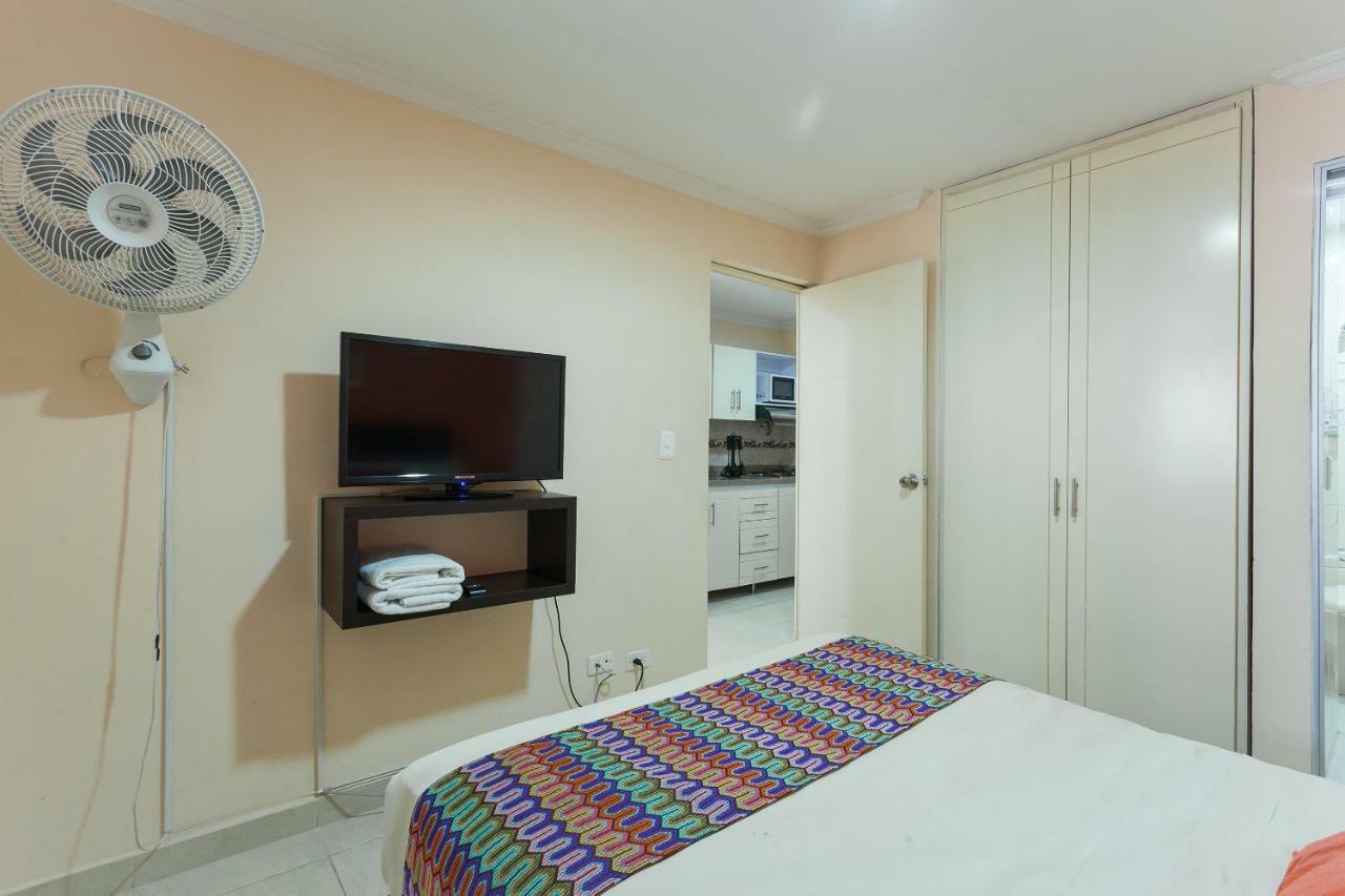 Apartamentos Laureles De La 70 메딜린 객실 사진